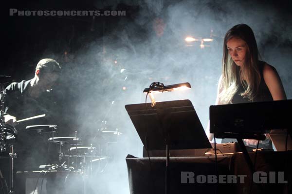 THESE NEW PURITANS - 2010-12-18 - PARIS - Centre Pompidou - Grande Salle - Sophie Sleigh-Johnson